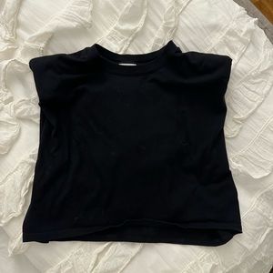 Aritzia Babaton Shoulder Pad Cropped Tank